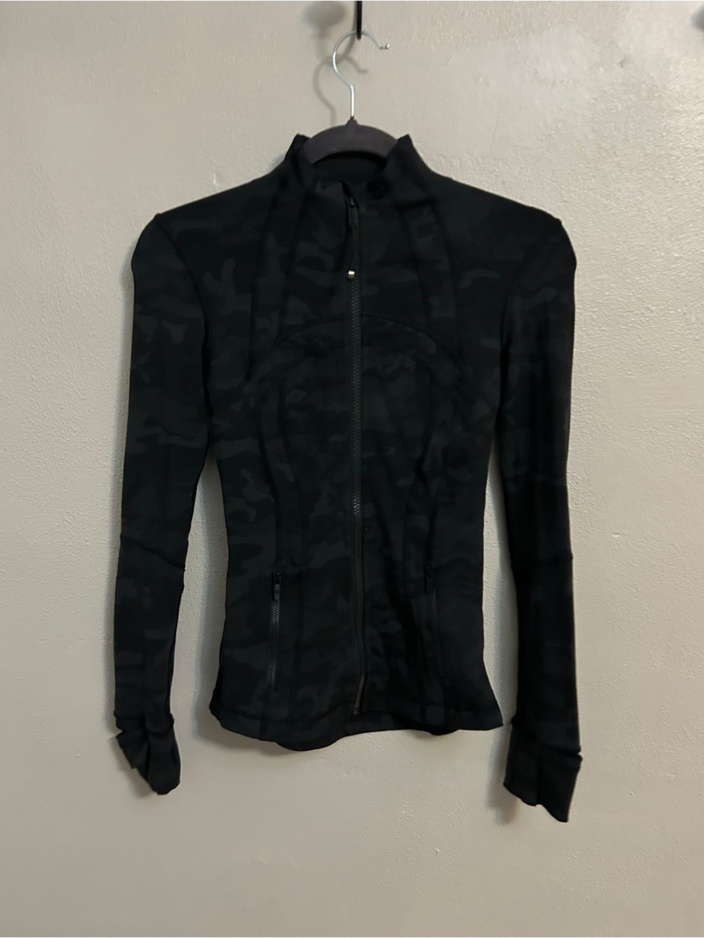 lululemon athletica Black Camouflage Zip-Up Utility Jacket - Picture 3 of 6